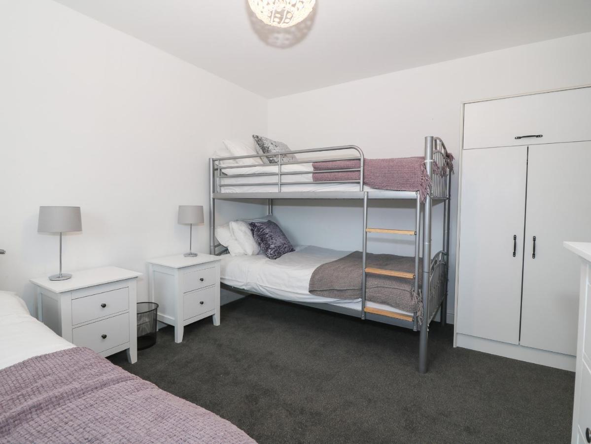 8 Marina View Villa Pwllheli Eksteriør bilde
