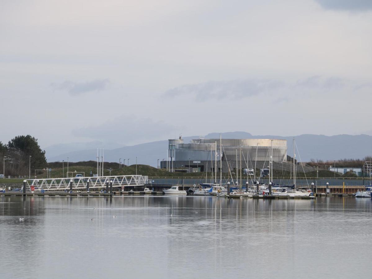 8 Marina View Villa Pwllheli Eksteriør bilde